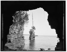 Apostle Islands, Lake Superior, Temple Gate, c1898. Creator: Unknown