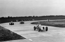 Appleton Special Racing single seater, Rapier Special and MG on the Campbell Circuit at Brooklands. Artist: Bill Brunell