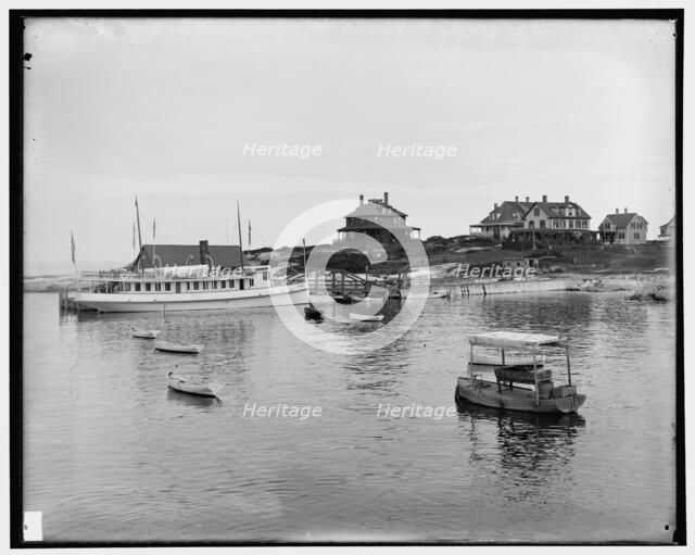Appledore (House) hotel and landing, Isles of Shoals, N.H. i.e. Maine, between 1901 and 1906. Creator: Unknown.