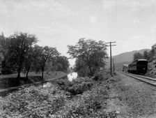 Approaching Hunlochs (i.e., Hunlock), Pa., between 1900 and 1906. Creator: Unknown