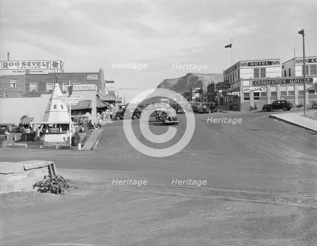 Approaching main street of boom construction town..., Coulee City, Grant County, Washington, 1939. Creator: Dorothea Lange.