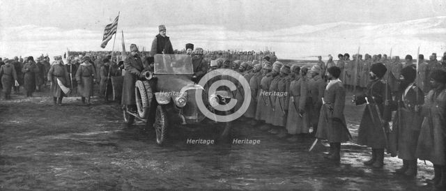 'Apres Erzeroum et avant Trebizonde : le Grand-Duc Nicolas passe en revue ses soldats..., 1916. Creator: Unknown.