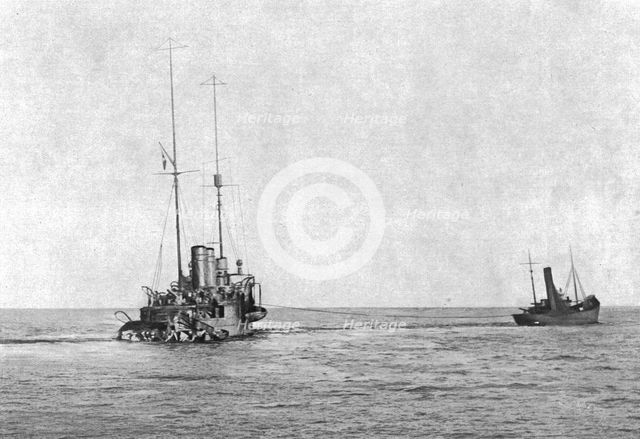'Apres le combat du "Rigel" et d'un sous-marin; le "Rigel", don’t l'arriere a ete broye..., 1916. Creator: Unknown.
