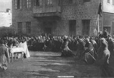 Apres les victoires russes en Armenie; Un Te Deum a Erzeroum en presence du grand..., 1916. Creator: Unknown