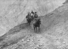 'Apres Trebizonde; Une reconnaissance russe dans les montagnes du Kop-Dagh 1916 (1924) Creator: Unknown