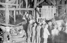 Aqueduct fire, 1913. Creator: Bain News Service