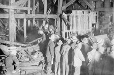 Aqueduct fire, 1913. Creator: Bain News Service