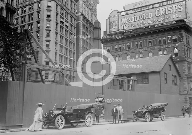 Aqueduct shaft, Broadway, between c1910 and c1915. Creator: Bain News Service.