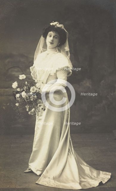 Arthur Grayson, dressed as a bride, for "The Jollity Boys", 1909. Creator: Unknown.