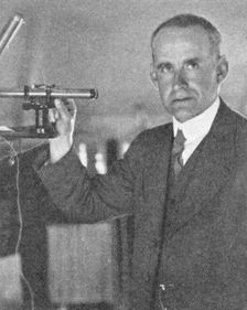 Arthur Stanley Eddington (1882-1944), British astronomer, physicist and mathematician, c1930-c1944