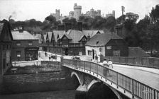 Arundel Castle and bridge, Arundel, West Sussex, c1900s-c1920s