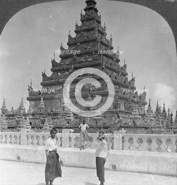 Arakan Pagoda, Mandalay, Burma, 1908.  Artist: Stereo Travel Co