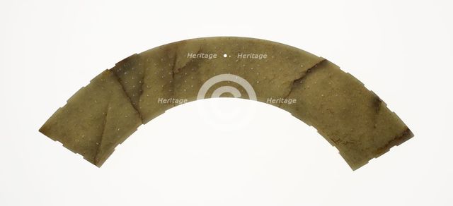 Arc-shaped pendant (huang), Eastern Zhou dynasty period, c. 4th century B.C. Creator: Unknown.