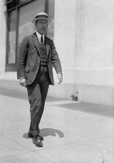 Arch. Wilkinson Shaw of Chicago, 1917. Creator: Harris & Ewing