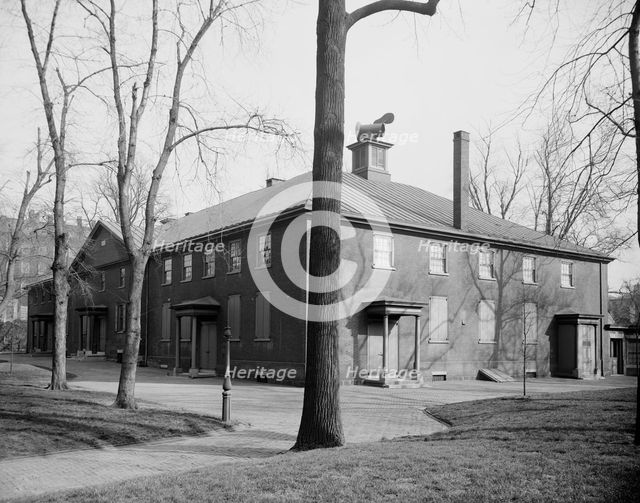 Arch Street Friends' Meeting House, Philadelphia, Pa., c1908. Creator: Unknown.