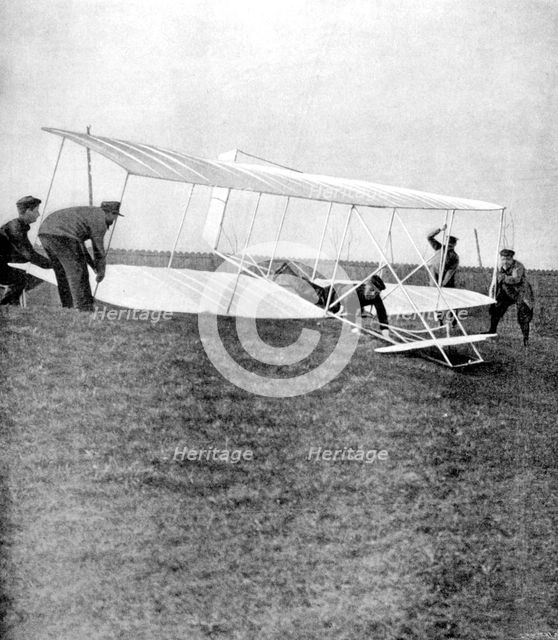 Archdeacon aeroplane, 1904. Artist: Unknown