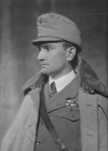 Archibald, James F., Mr., portrait photograph, 1915. Creator: Arnold Genthe
