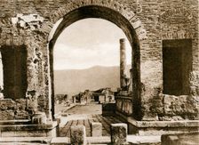 Arco di Nerone, Pompeii, Italy, c1900s. Creator: Unknown