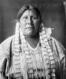 Arikara woman, 1908, c1908. Creator: Edward Sheriff Curtis