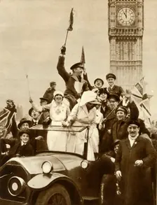 Armistice Day, London, 11 November 1918, (1935). Creator: Unknown
