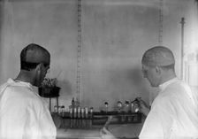 Army, U.S. Army Medical School; Typhoid Vaccine, 1917. Creator: Harris & Ewing