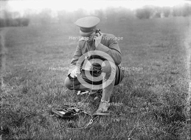 Army, U.S. Field Buzzer, 1915. Creator: Harris & Ewing.