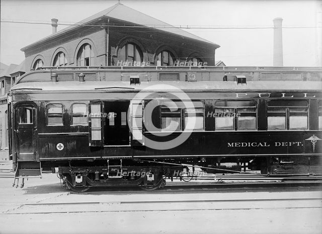 Army, U.S, Hospital Car, 1917. Creator: Harris & Ewing.