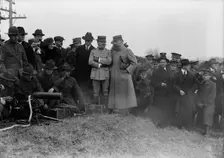 Army, U.S. Machine Gun Tests, 1918. Creator: Harris & Ewing