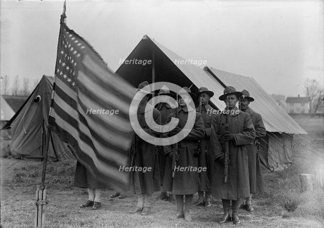 Army, U.S. Negro Troops, 1917. Creator: Harris & Ewing.