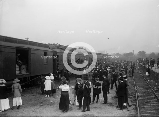 Army, U.S. Troops In Training, 1917. Creator: Harris & Ewing.