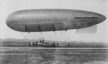 Army Airship, "Beta II", between c1910 and c1915. Creator: Bain News Service