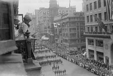 Army on 5th Ave., 30 Aug 1917. Creator: Bain News Service