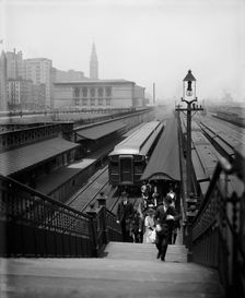 Arriving from the suburbs, Chicago, Ill., c1907. Creator: Unknown