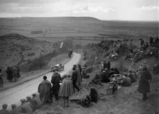 Aston Martin of Bertie Kensington-Moir, Essex Motor Club Kop Hillclimb, Buckinghamshire, 1922. Artist: Bill Brunell