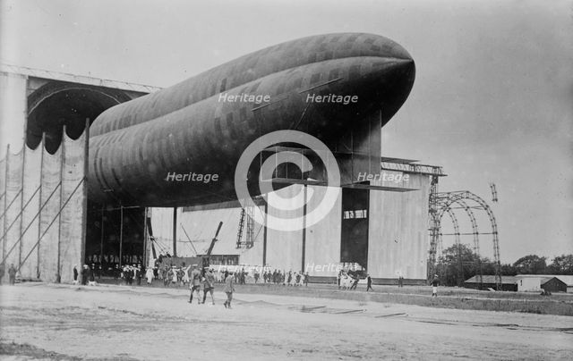 Astra Torres, Airship, between c1910 and c1915. Creator: Bain News Service.