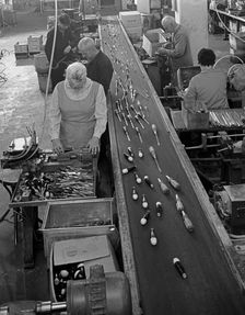 Assembling chisels and screwdrivers, Footprint Tools, Sheffield, 1968. Creator: Michael Walters