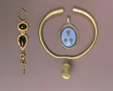Assorted Greek and Roman jewelry, 4th century BC-17th century