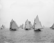At start, Larchmont, 1895 July 4. Creator: John S Johnston