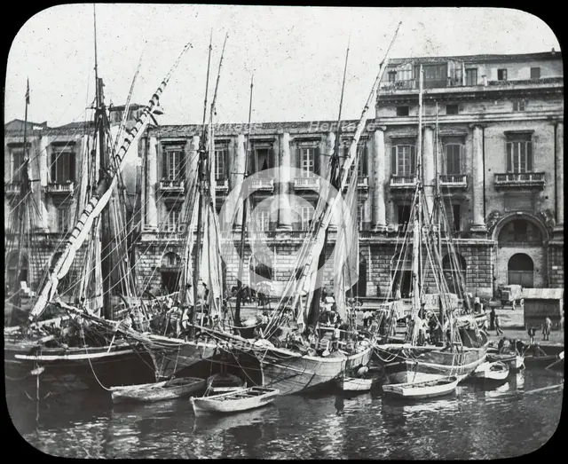 At the quay, Messina harbour, Sicily, Italy, late 19th or early 20th century. Artist: Unknown