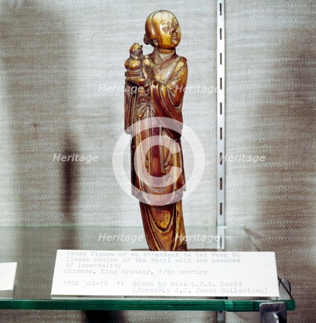 Attendant of Hsi Wang Mu and peaches of Immortal, Ivory Figure, Ming Dynasty. Artist: Unknown.