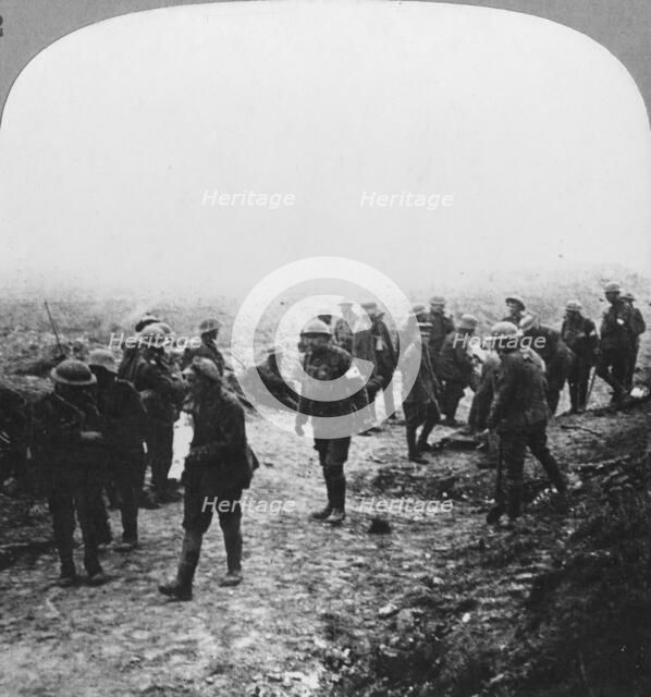 Attending to the wounded on the Menin Road, Ypres, Flanders, Belgium, World War I, c1914-c1918. Artist: Realistic Travels Publishers