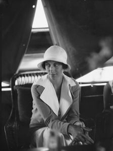 Atterbury, Mrs., portrait photograph, 1931 Creator: Arnold Genthe