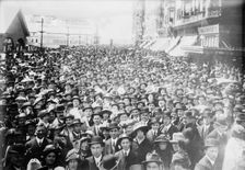 Atlantic City, between c1910 and c1915. Creators: Bain News Service, Harper B. Smith
