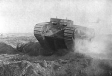 Au Combat; Un tank en action: sa tourelle gauche est armee d'un petit canon marine a tir rapide 1 Creator: Unknown