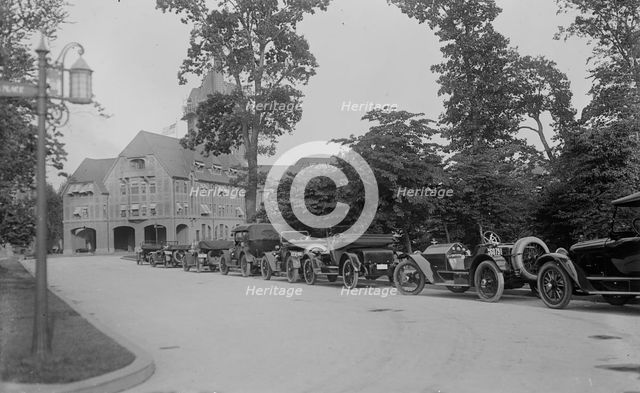 Autos at Forest Hills, between c1915 and c1920. Creator: Bain News Service.