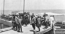Aux armees russes d'Asie; Le general Tchernozoubof debarque a Gayder Abad 1916 Creator: Unknown