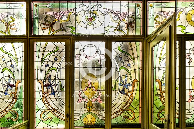 Aux Caprices du Bailli, 75 Rue de Bailli, Brussels, Belgium, c2014-2017.  Artist: Alan John Ainsworth.