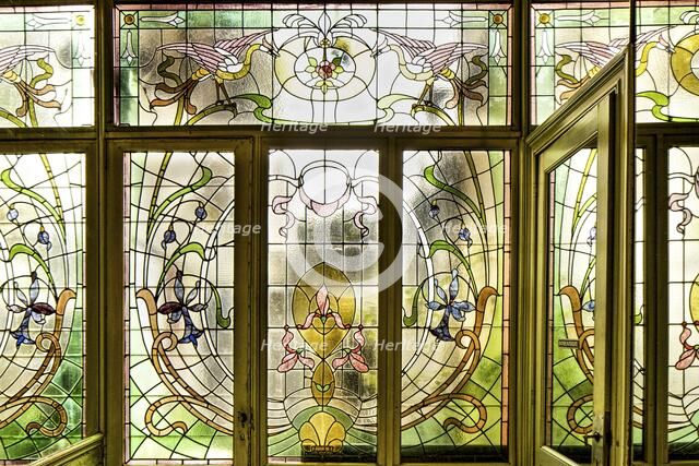 Aux Caprices du Bailli, 75 Rue de Bailli, Brussels, Belgium, c2014-2017.  Artist: Alan John Ainsworth.