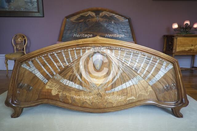 Aube et Crepuscule bed, 1904, (c2014-2017). Artist: Alan John Ainsworth.