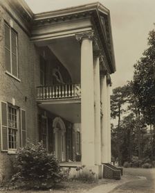 Auburn, Natchez, Adams County, Mississippi, 1938. Creator: Frances Benjamin Johnston